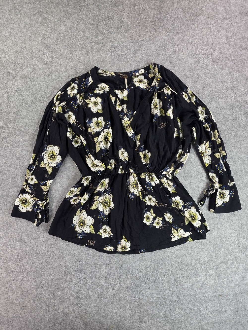 Free People Black Floral Peplum Blouse Top Shirt Sz L